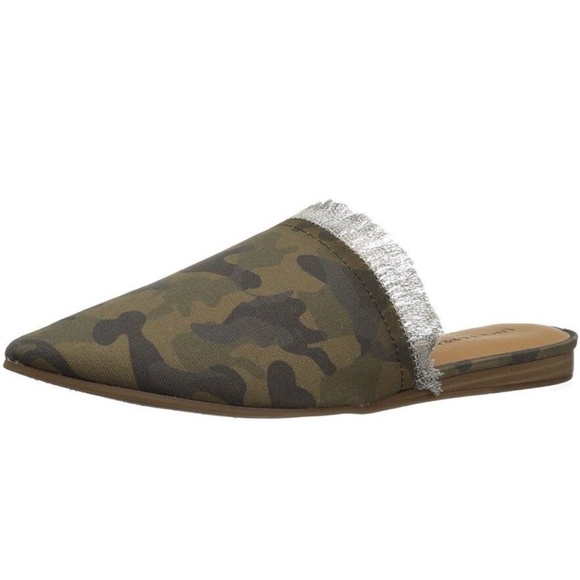 camo mules